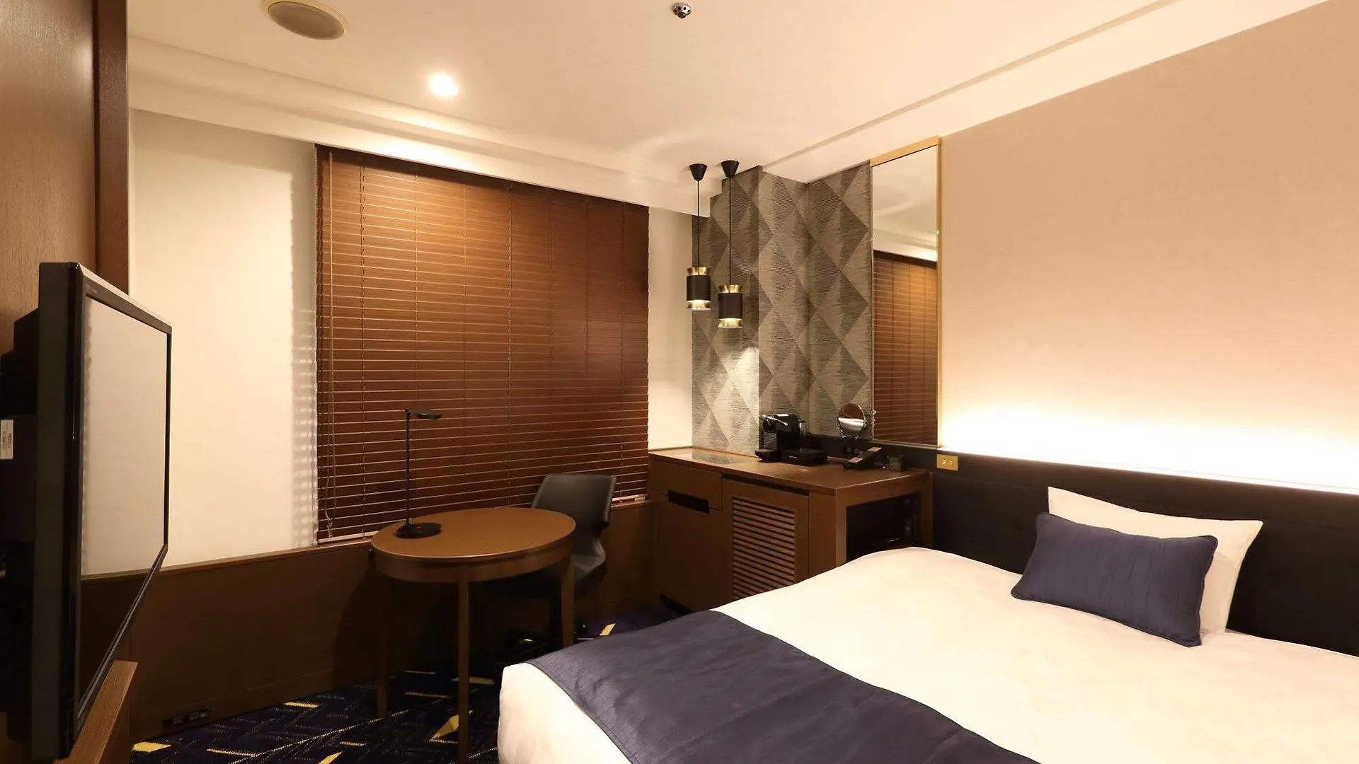 Kobe Sannomiya Tokyu Rei Hotel