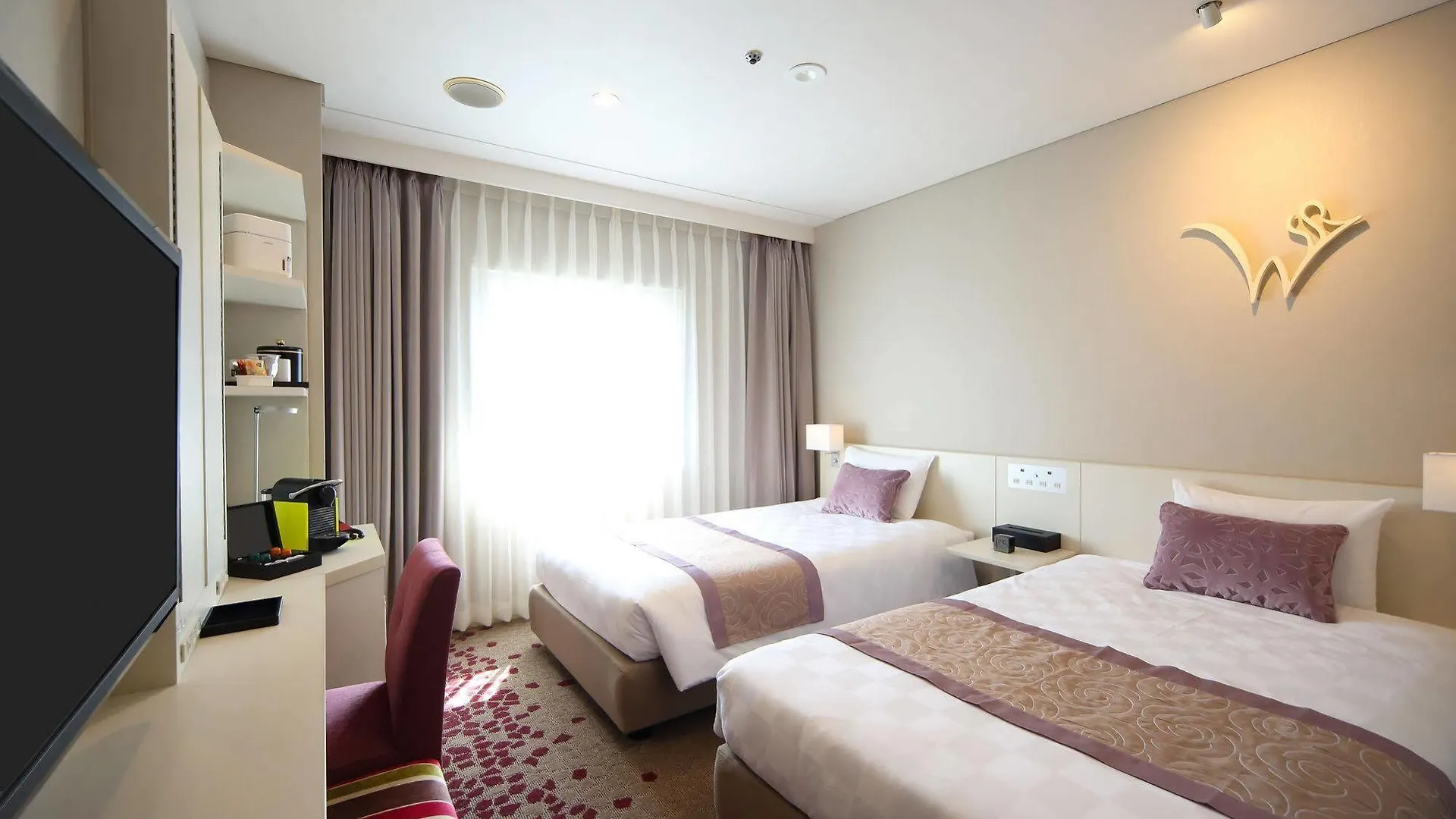 Kobe Sannomiya Tokyu Rei Hotel