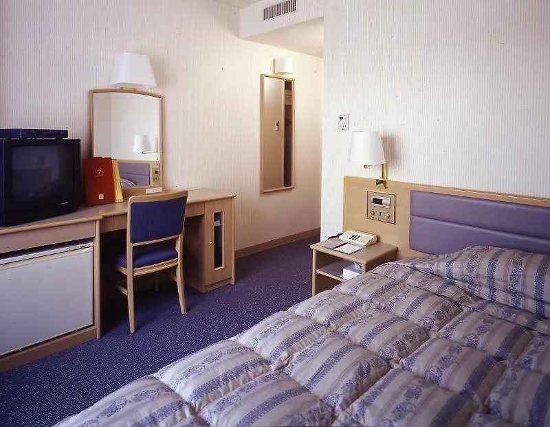 Kobe Sannomiya Tokyu Rei Hotel 3*,  יפן